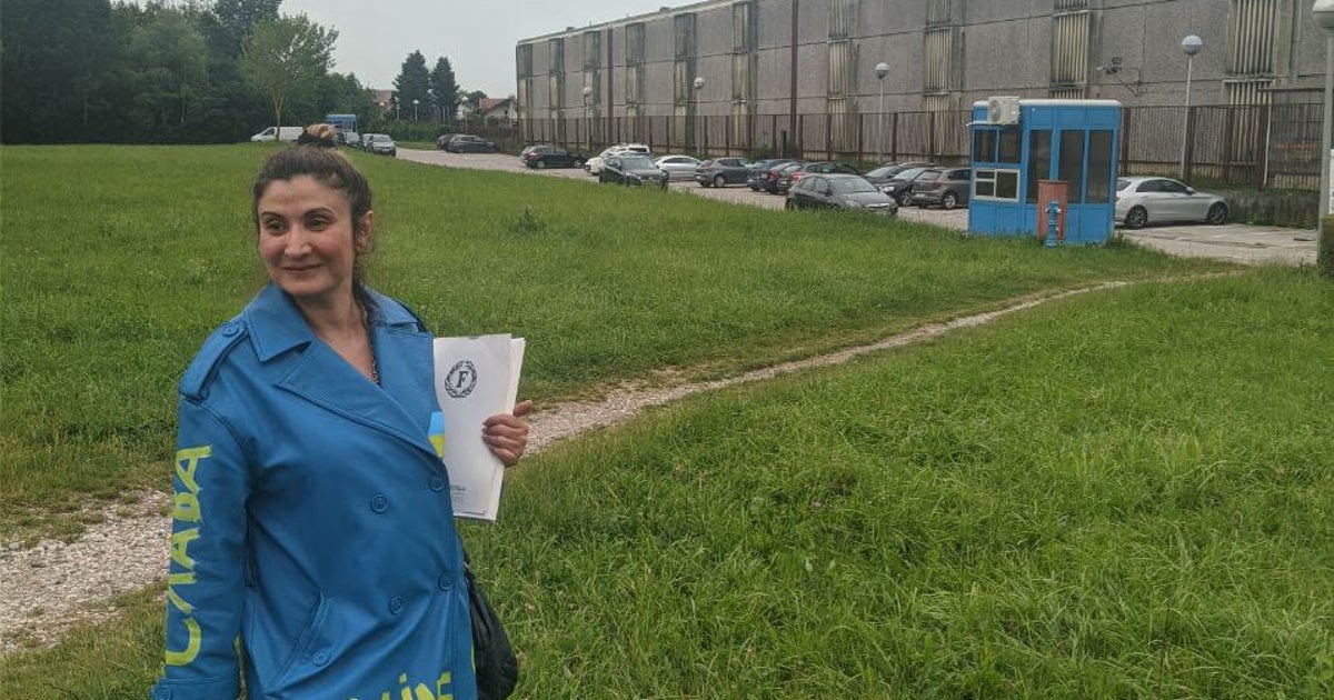 Ona va ogil ortasidagi anal jinsiy aloqa Birinchi marta uyda anal jinsiy aloqa